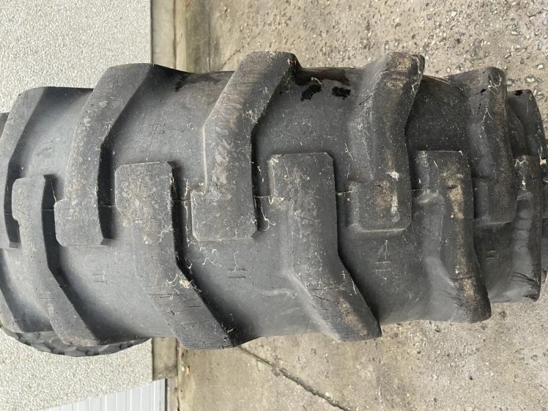 Reifen du type Mitas 16,9-28Mitas dæk, Gebrauchtmaschine en Dronninglund (Photo 1)