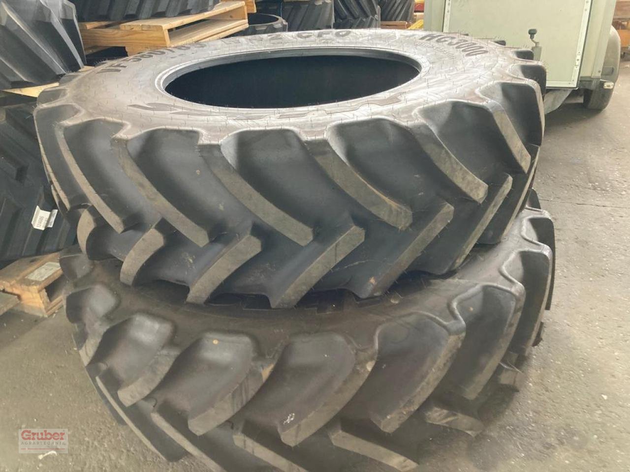 Reifen des Typs Mitas 2 St. Reifen 580/85 R 42, Neumaschine in Leipzig OT Engelsdorf (Bild 2)