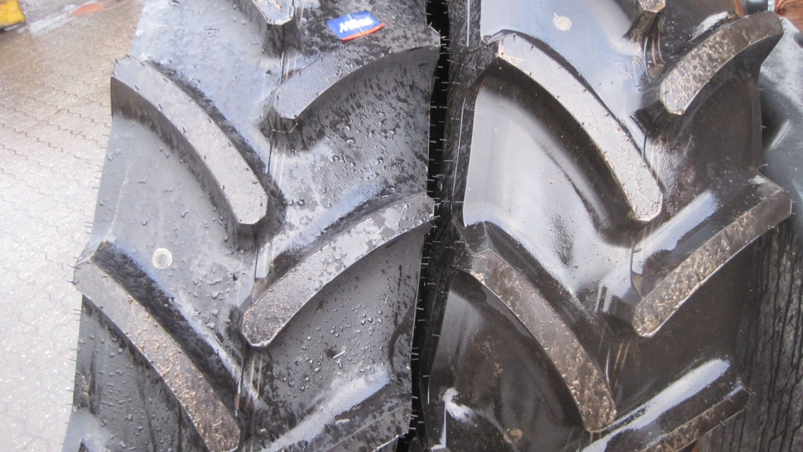 Reifen typu Mitas 380/70 R28, Gebrauchtmaschine v Hammel (Obrázek 1)