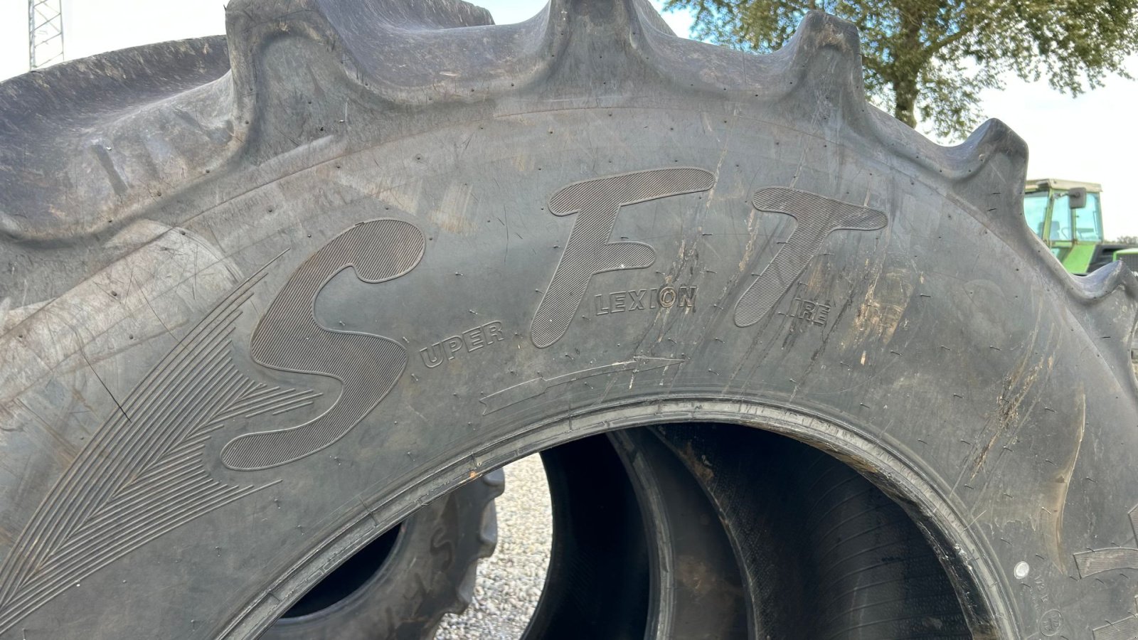 Reifen des Typs Mitas 710/70R42 + 600/70R30, Gebrauchtmaschine in Rødekro (Bild 3)