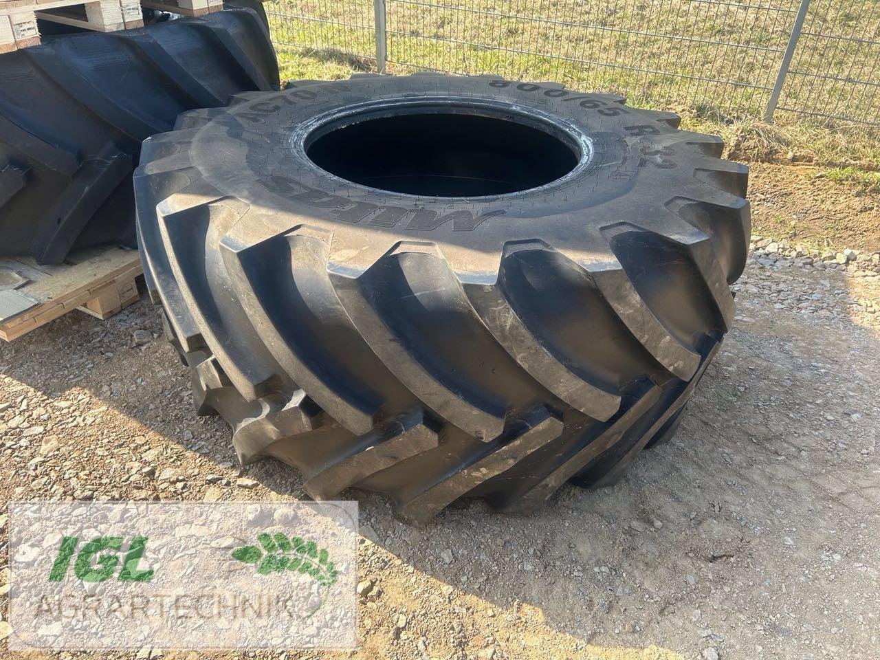 Reifen του τύπου Mitas 800/65R32, Gebrauchtmaschine σε Nabburg (Φωτογραφία 1)