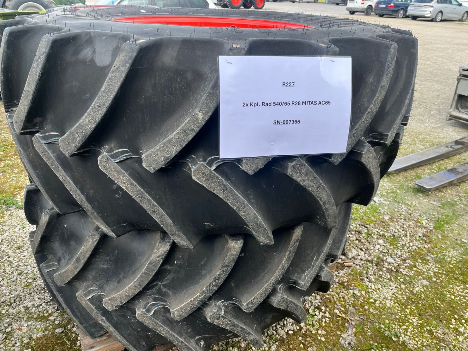 Reifen des Typs Mitas AC 65, Gebrauchtmaschine in Dasing (Bild 3)