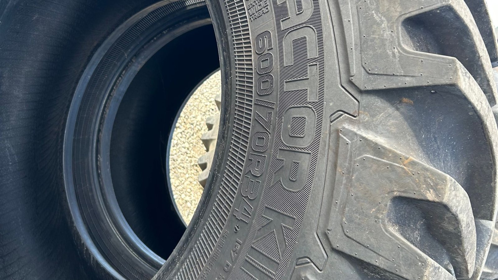 Reifen des Typs Nokian 710/75R42, Gebrauchtmaschine in Rødekro (Bild 3)