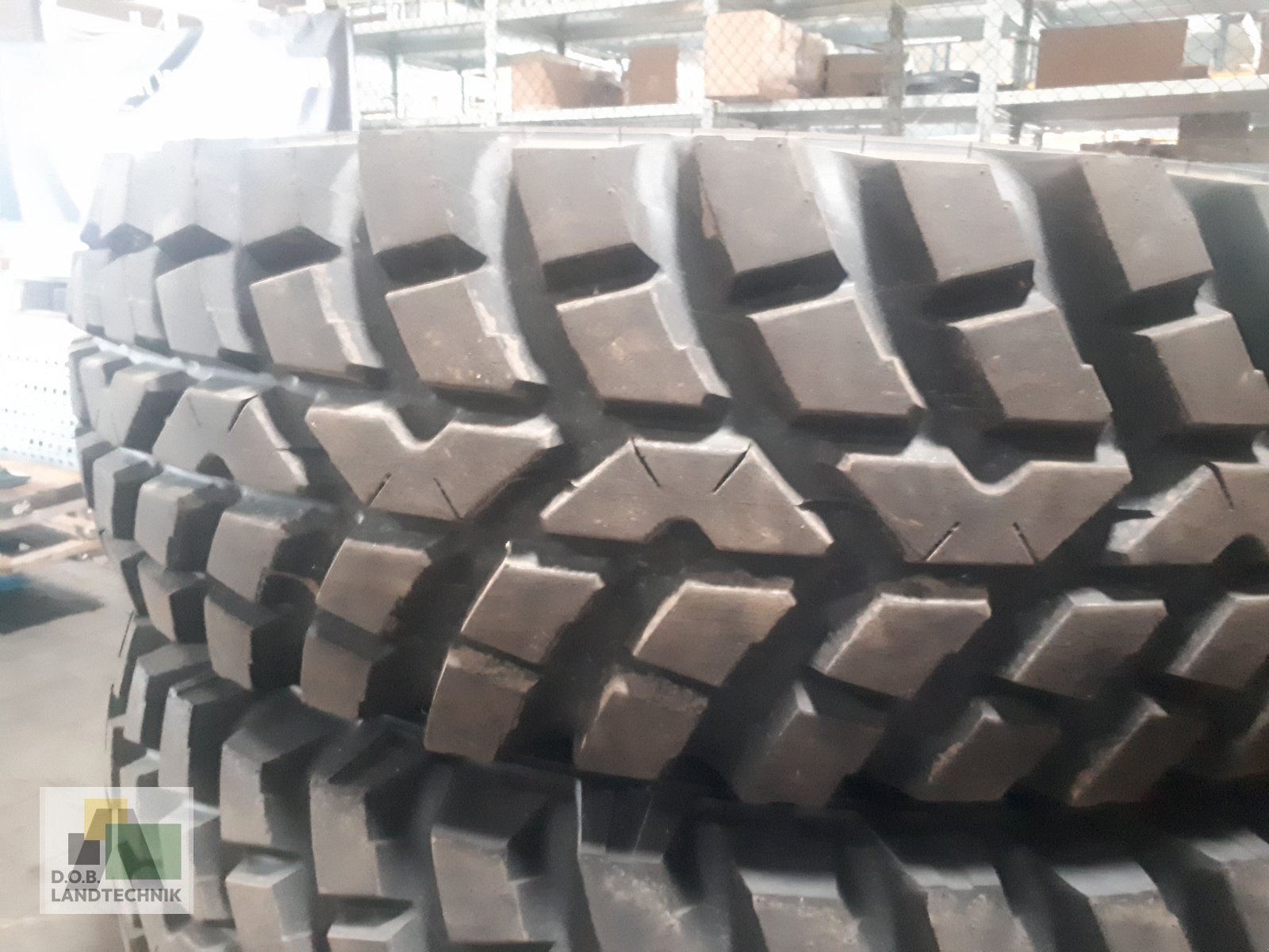 Reifen типа Nokian Kompletträder 400/85 R24 und 480/80 R34, Gebrauchtmaschine в Regensburg (Фотография 7)