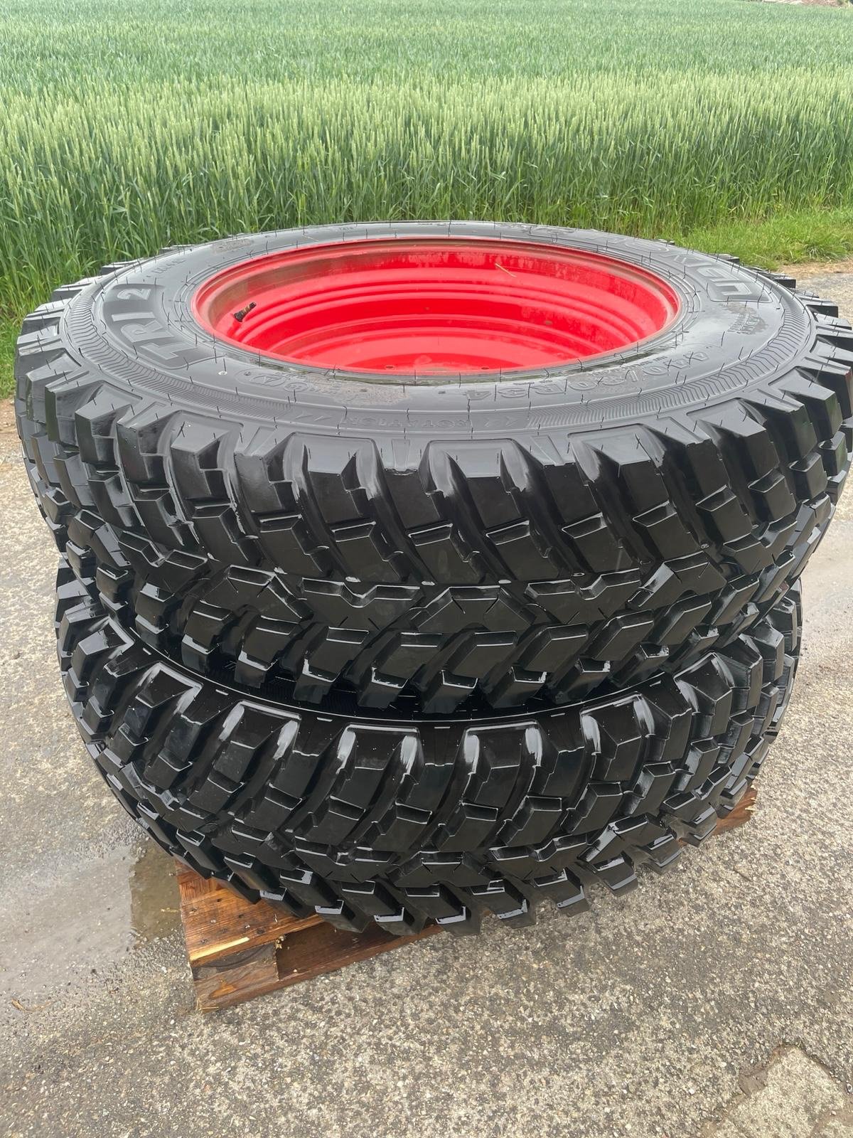 Reifen des Typs Nokian Räder, Gebrauchtmaschine in Donaueschingen (Bild 4)