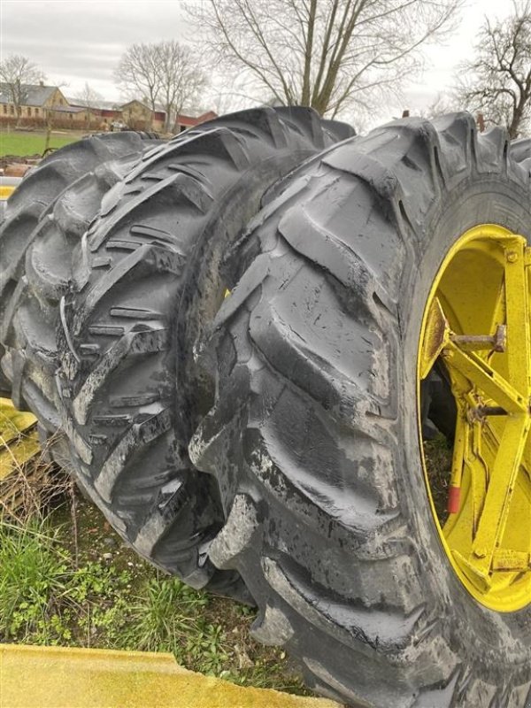 Reifen typu Pirelli 18.4 R38, Gebrauchtmaschine v øster ulslev (Obrázek 2)