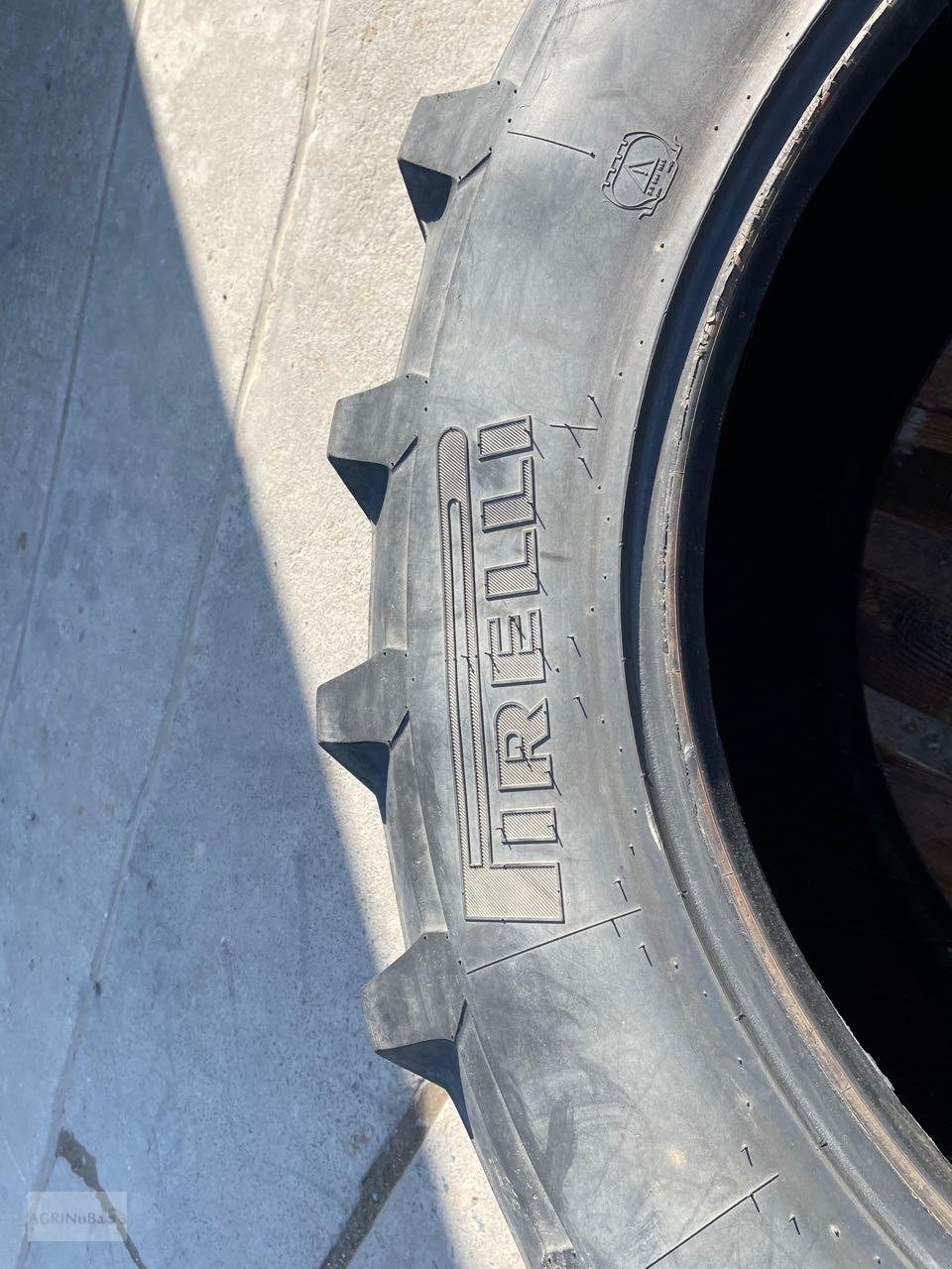 Reifen tip Pirelli 380/85R30, Gebrauchtmaschine in Prenzlau (Poză 6)