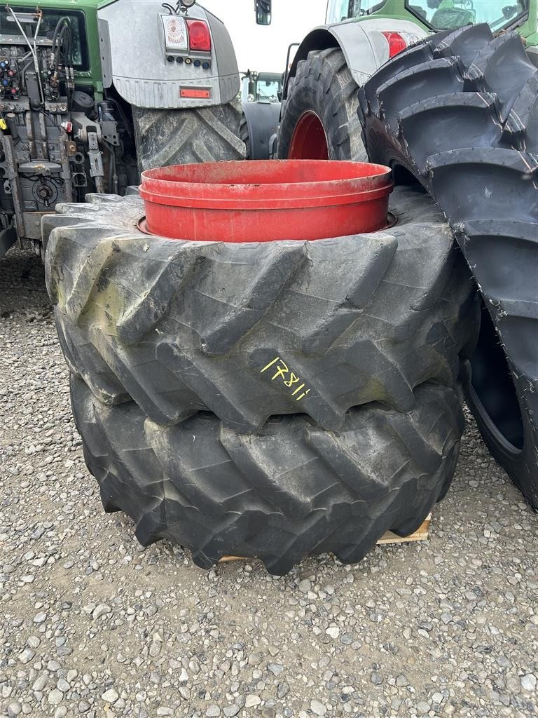Reifen des Typs Pirelli 520/70R34-34, Gebrauchtmaschine in Rødekro (Bild 1)