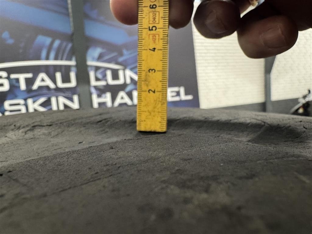 Reifen des Typs Pirelli 600/70R30, Gebrauchtmaschine in Haderup (Bild 5)