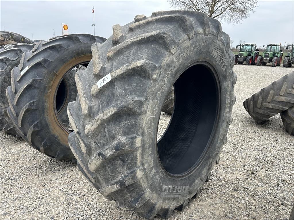 Reifen des Typs Pirelli 710/70R42, Gebrauchtmaschine in Rødekro (Bild 2)