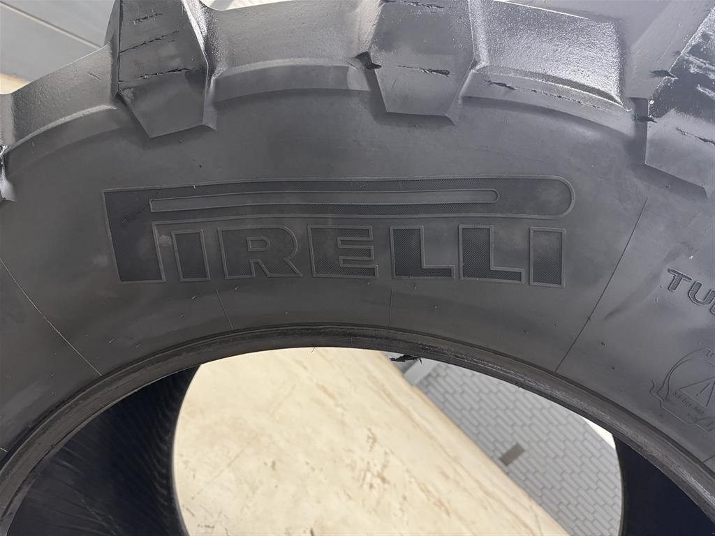 Reifen typu Pirelli 710/70R42, Gebrauchtmaschine v Haderup (Obrázek 3)