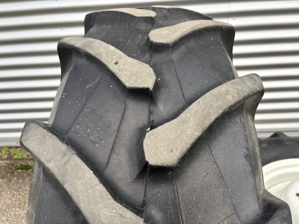 Reifen типа Pirelli TM-600, Gebrauchtmaschine в Wierden (Фотография 5)