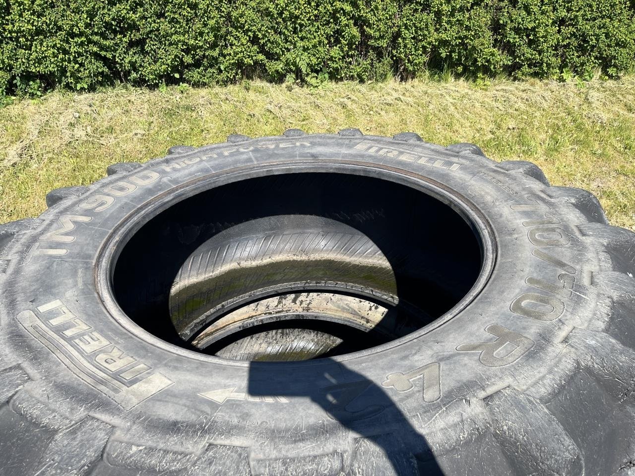 Reifen van het type Pirelli TM900 710/70R42, Gebrauchtmaschine in Toftlund (Foto 2)