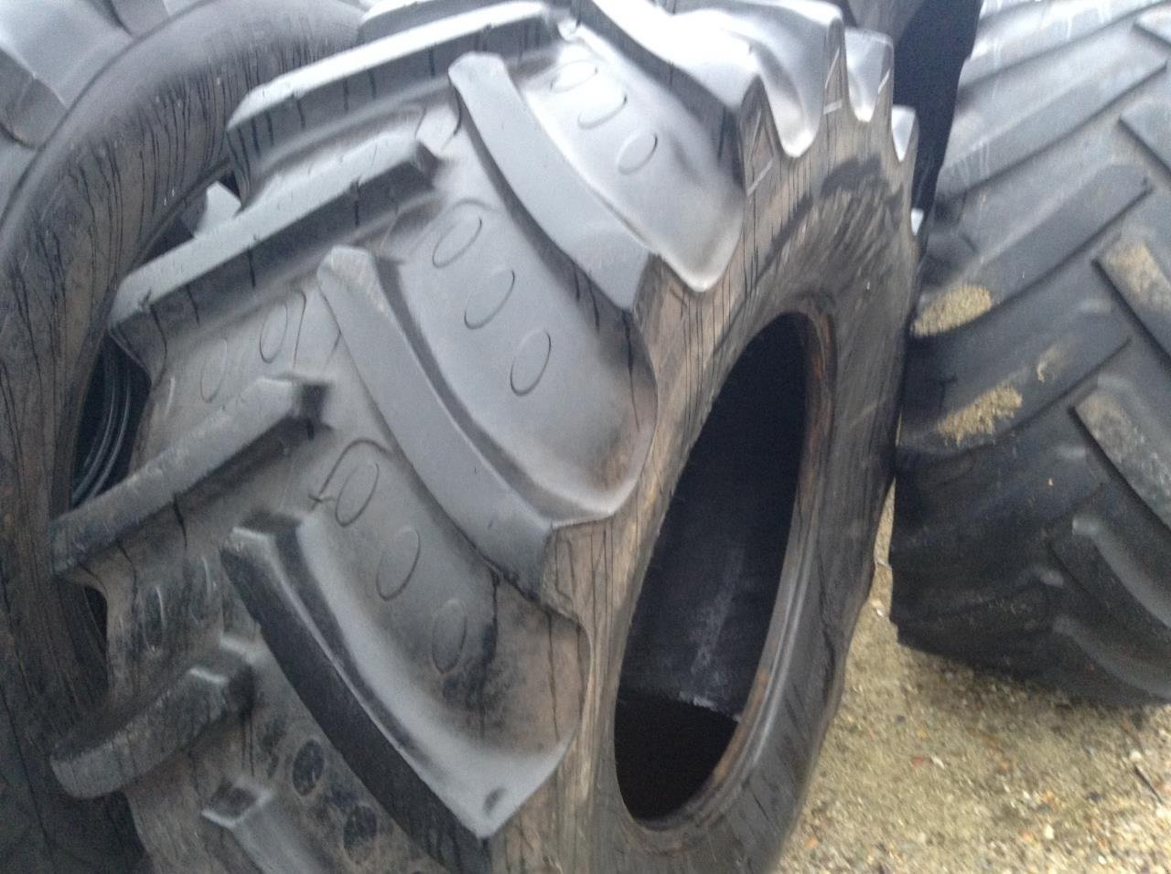 Reifen des Typs Sonstige 1 stk. 600/70R30, Gebrauchtmaschine in Farsø (Bild 1)