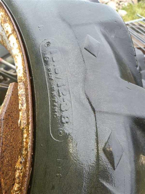 Reifen des Typs Sonstige 13.6/12-36 (1 sæt)  & 13.6/12-38 (2 sæt), Gebrauchtmaschine in Egtved (Bild 5)