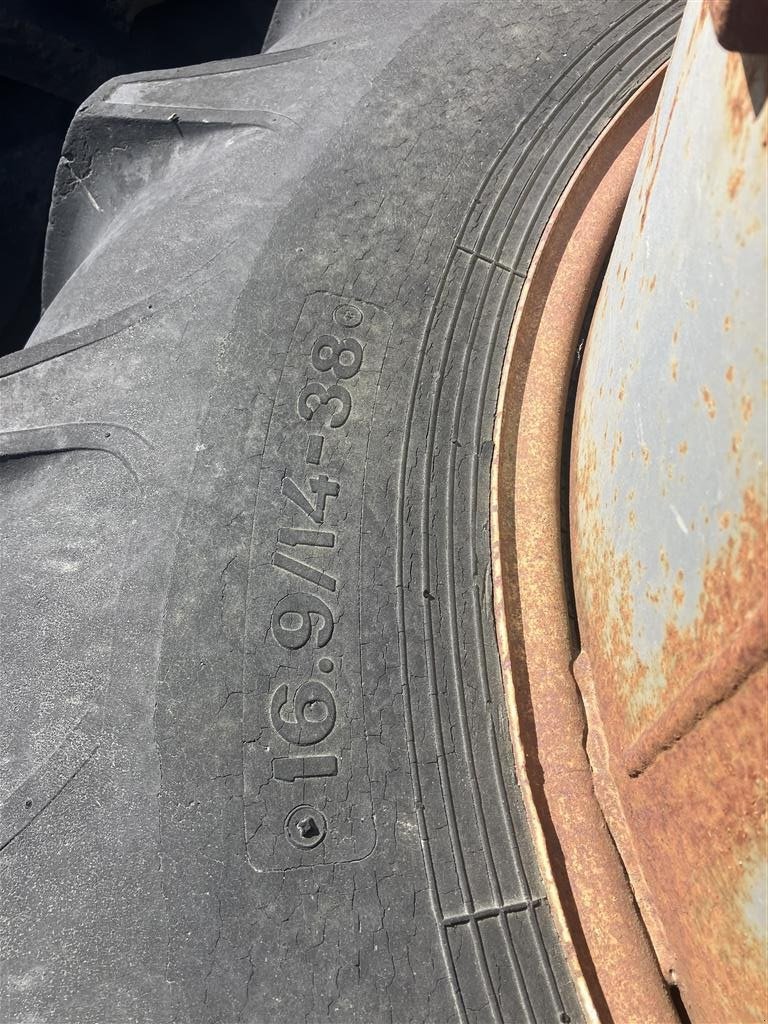 Reifen des Typs Sonstige 16,9/14-38, Gebrauchtmaschine in Hurup Thy (Bild 3)