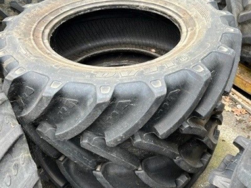 Reifen des Typs Sonstige 2 pneus LEAO 480/65R28 20%, Gebrauchtmaschine in Montauban (Bild 1)