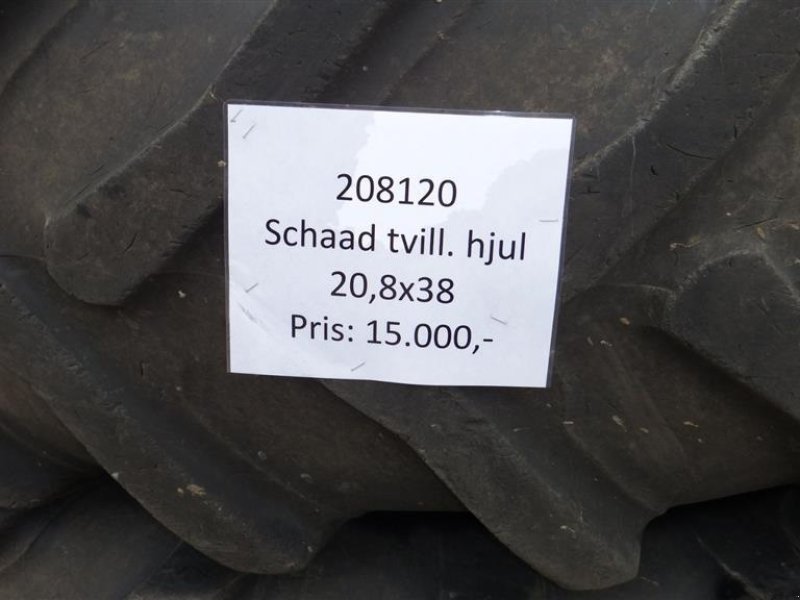 Reifen typu Sonstige 20,8X38, Gebrauchtmaschine v Hobro (Obrázok 1)