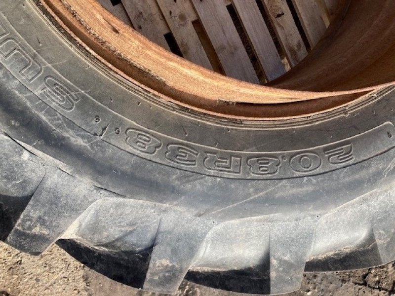 Reifen typu Sonstige 20,8X38, Gebrauchtmaschine v Skærbæk (Obrázek 4)