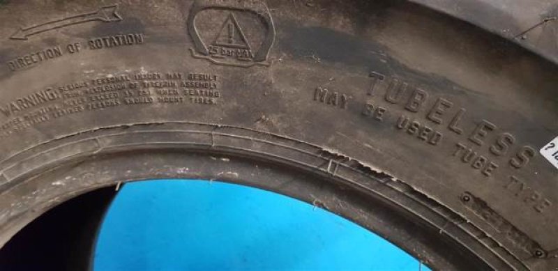 Reifen des Typs Sonstige 24"   17.5R24, Gebrauchtmaschine in Hemmet (Bild 4)