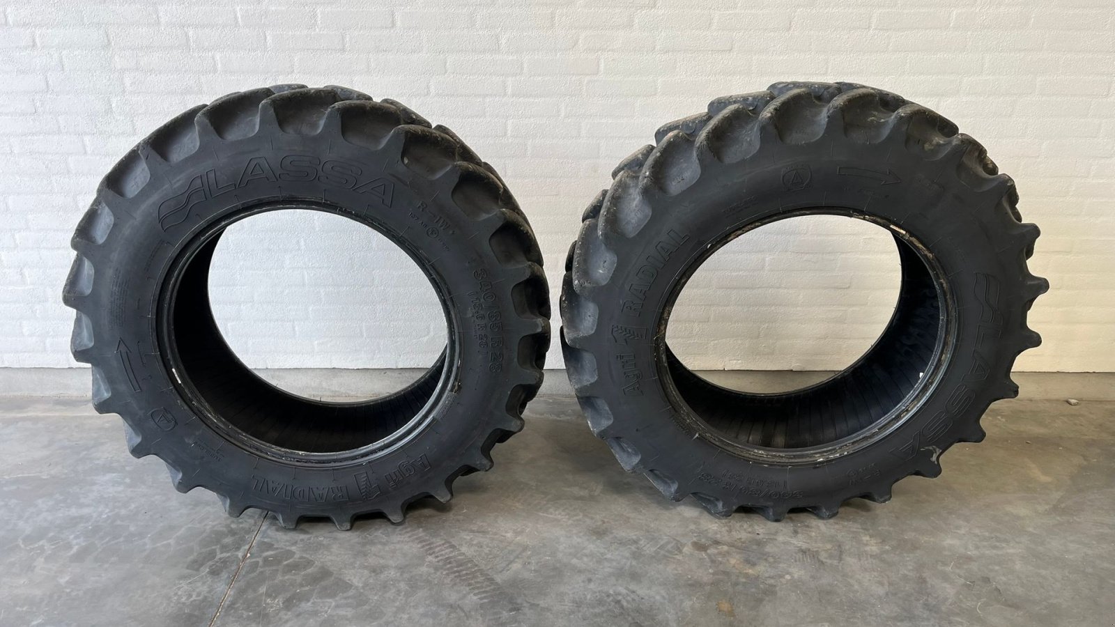 Reifen типа Sonstige 340/85R28, Gebrauchtmaschine в Lintrup (Фотография 1)