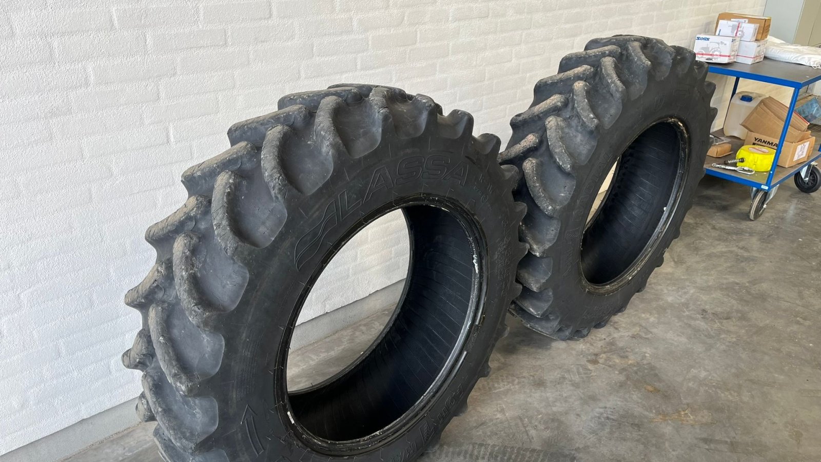 Reifen типа Sonstige 340/85R28, Gebrauchtmaschine в Lintrup (Фотография 4)