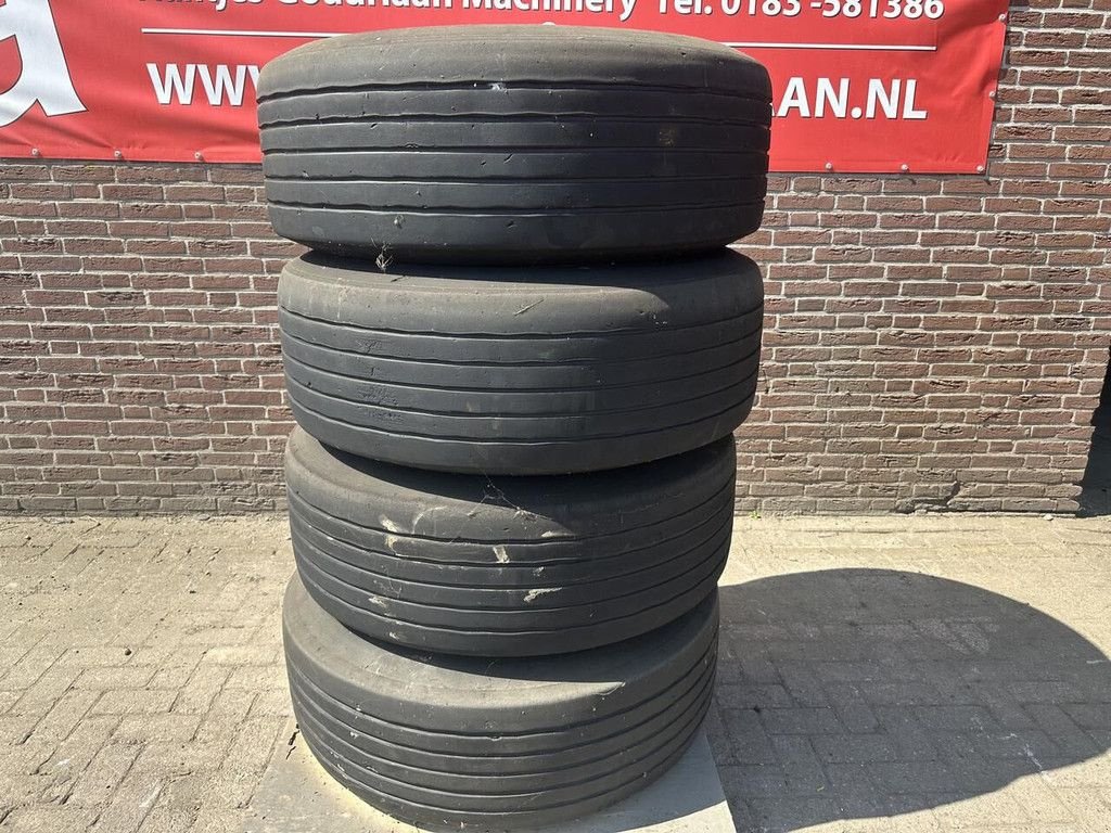 Reifen des Typs Sonstige 4 Banden 385/65/22.5 - Nieuw, Neumaschine in Goudriaan (Bild 2)