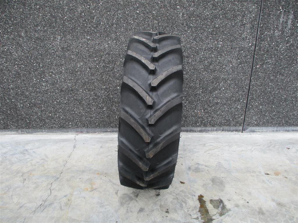 Reifen des Typs Sonstige 420/85R28  (16.9R28) TL NYE DÆK TIL TRAKTOR, Gebrauchtmaschine in Lintrup (Bild 3)
