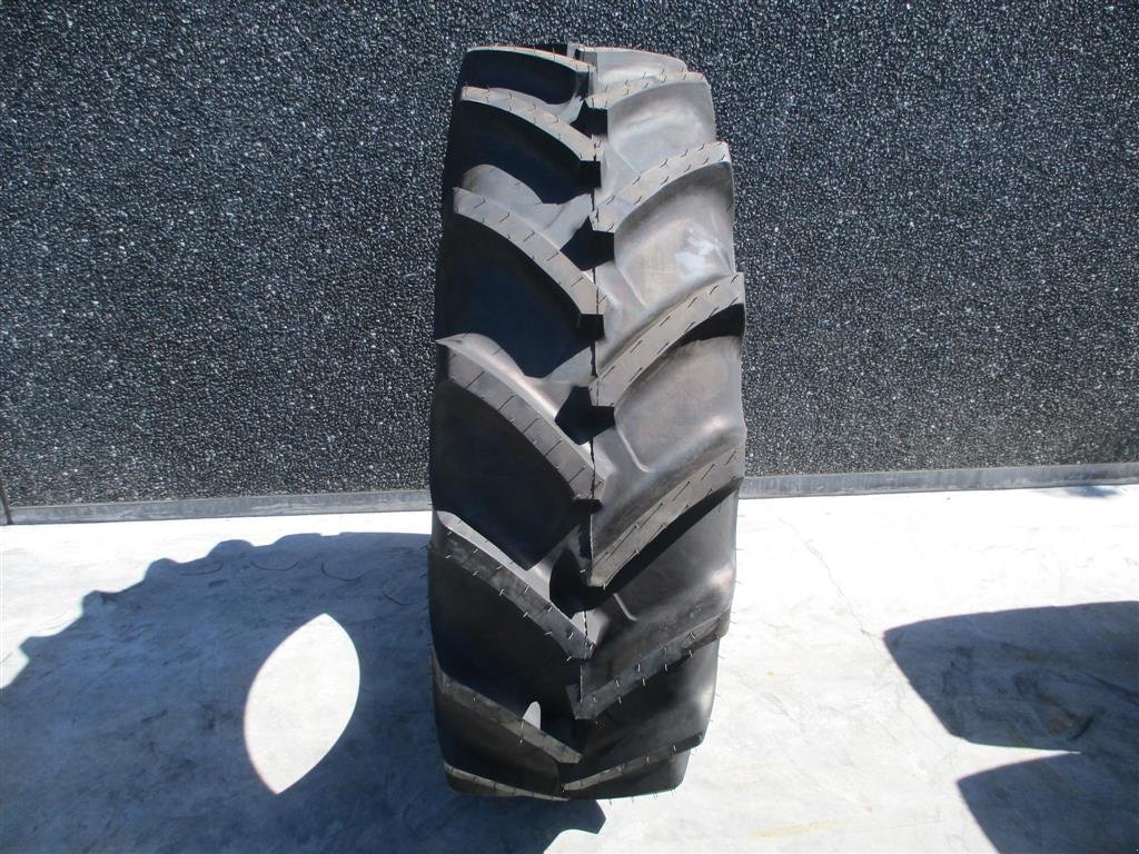 Reifen des Typs Sonstige 420/85R30 (16.9R30) TL NYE DÆK TIL TRAKTOR, Gebrauchtmaschine in Lintrup (Bild 3)