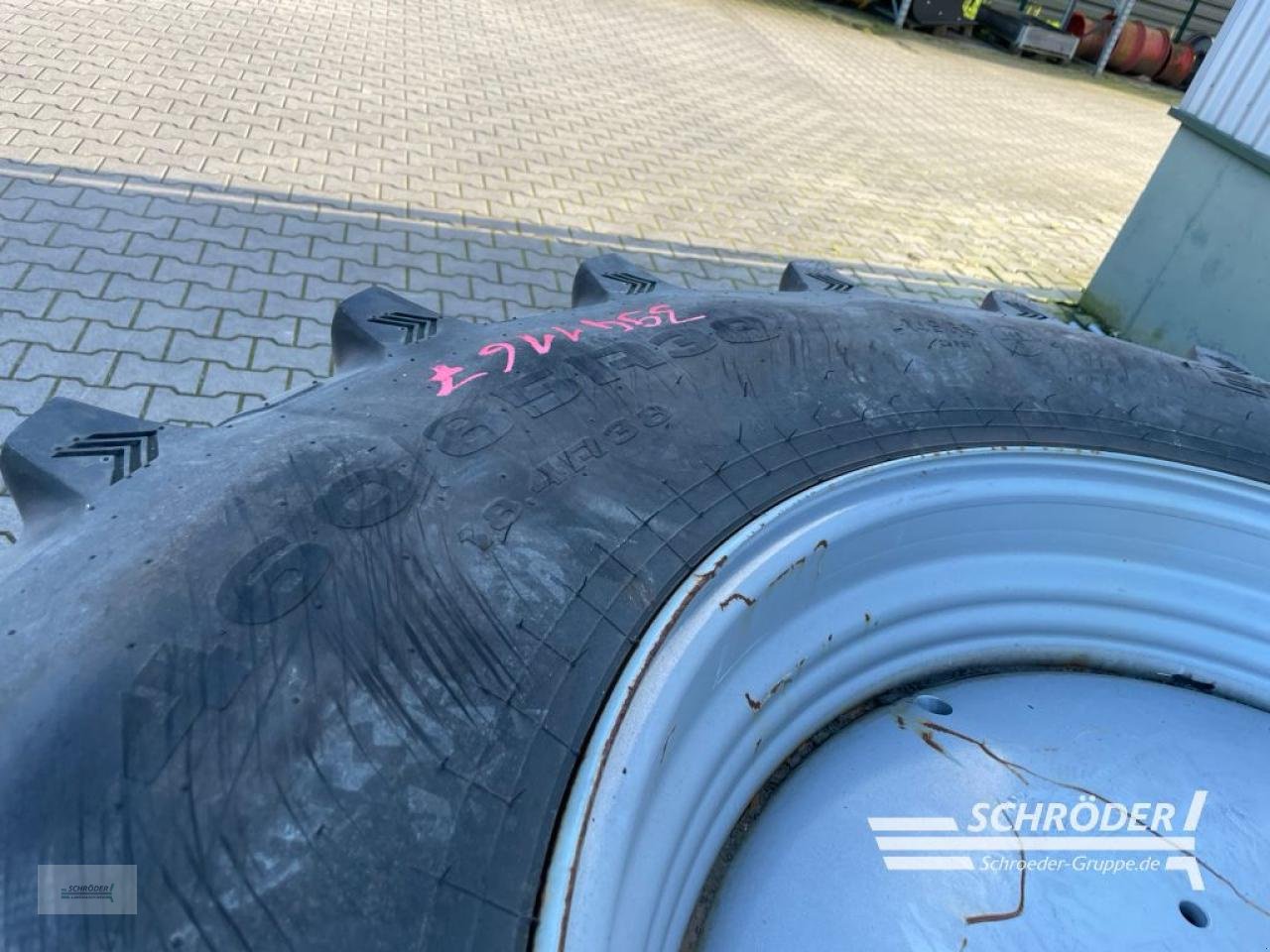 Reifen des Typs Sonstige 460/85 R 38 GALAXY, Gebrauchtmaschine in Wildeshausen (Bild 9)
