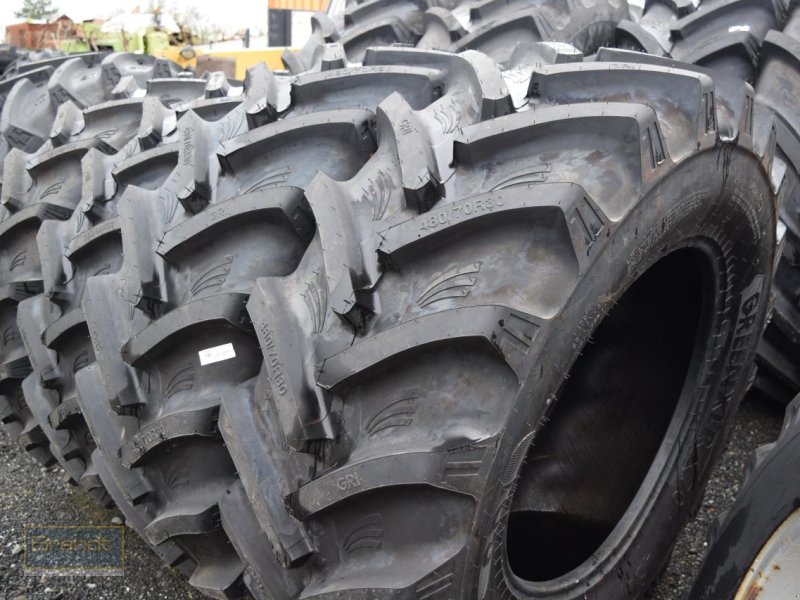 Reifen tipa Sonstige 480/65R24 / 480/70R30 / 480/70R34 /480/ 70R38, Neumaschine u Oyten