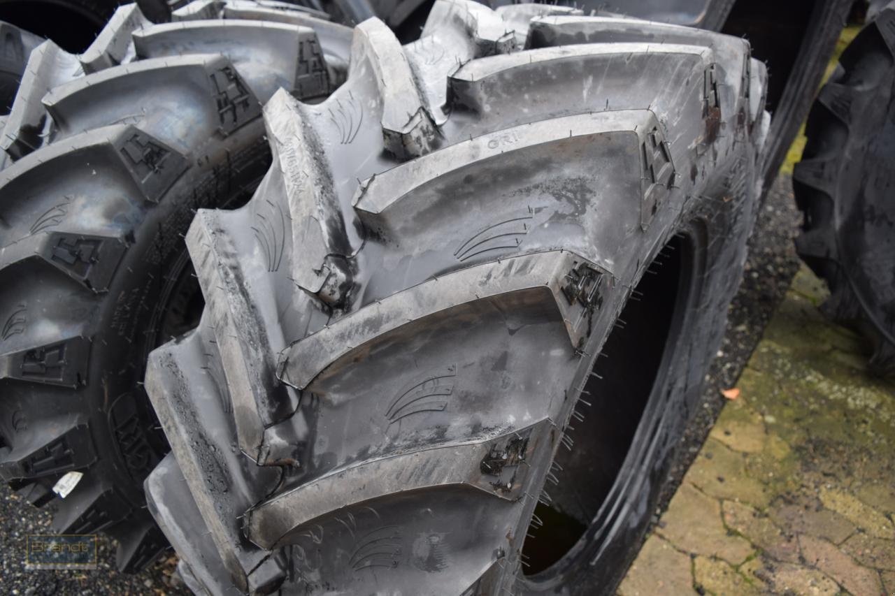 Reifen des Typs Sonstige 480/65R24 / 480/70R30 / 480/70R34 /480/ 70R38, Neumaschine in Oyten (Bild 3)