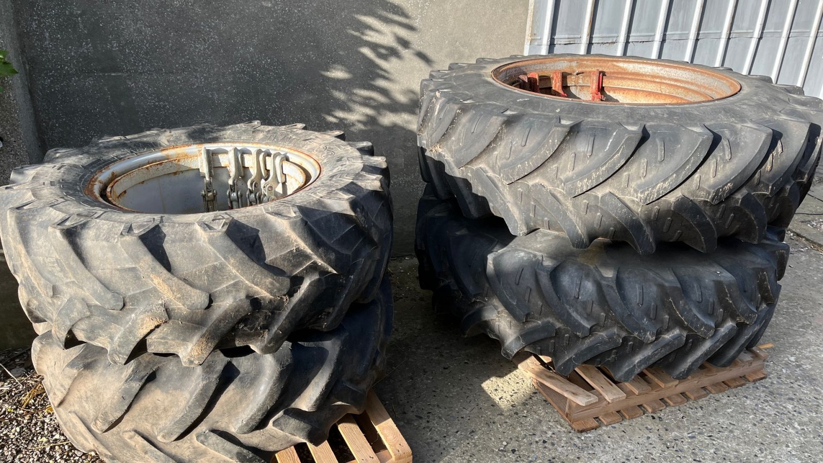 Reifen typu Sonstige 520/70R38 + 420/70R28 AP Sæt for/bag, Gebrauchtmaschine v Borre (Obrázek 5)