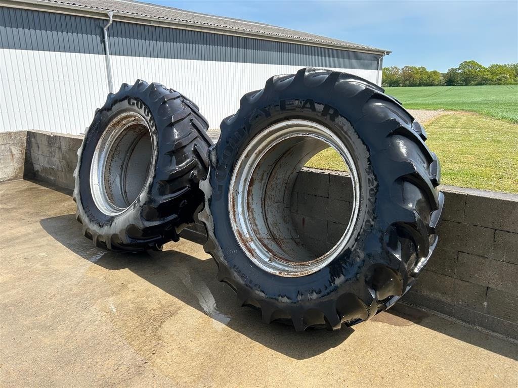 Reifen typu Sonstige 520/70R38 med bred ring +8 låse, Gebrauchtmaschine v Thorsø (Obrázek 1)