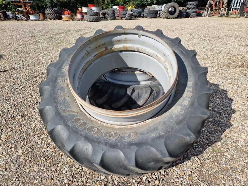 Reifen des Typs Sonstige 520/70R38, Gebrauchtmaschine in Jelling (Bild 1)