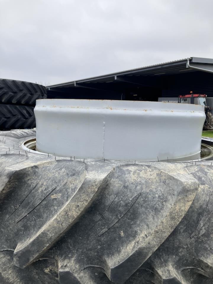 Reifen des Typs Sonstige 520/85-46, Gebrauchtmaschine in Maribo (Bild 2)