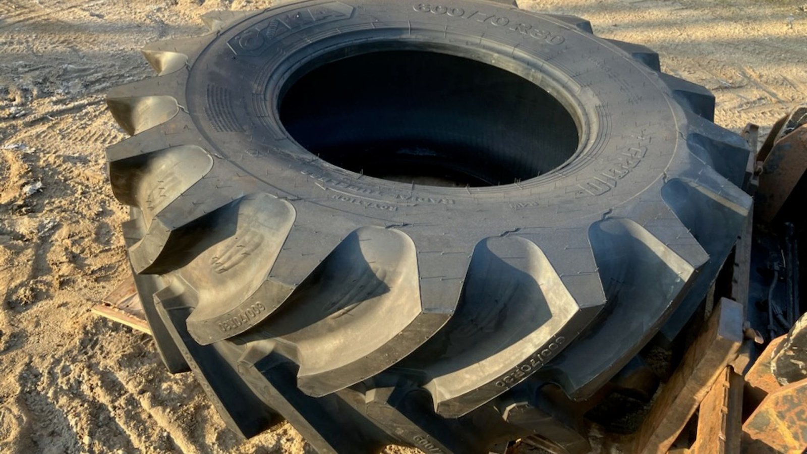 Reifen του τύπου Sonstige 600/70R30 600/70R30, Gebrauchtmaschine σε Aabenraa (Φωτογραφία 1)