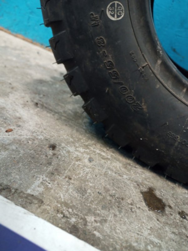 Reifen des Typs Sonstige 8"   200/55-8, Gebrauchtmaschine in Hemmet (Bild 3)