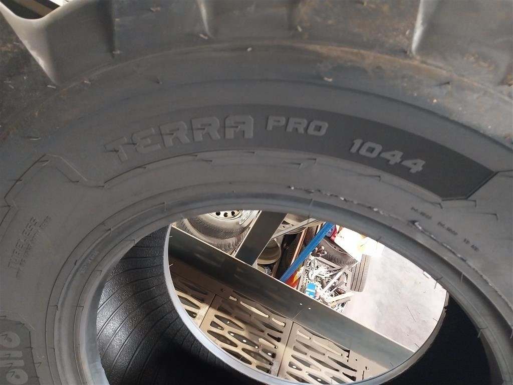Reifen des Typs Sonstige Apollo 400/70R20 Terra Pro 1044, Gebrauchtmaschine in Danmark (Bild 2)