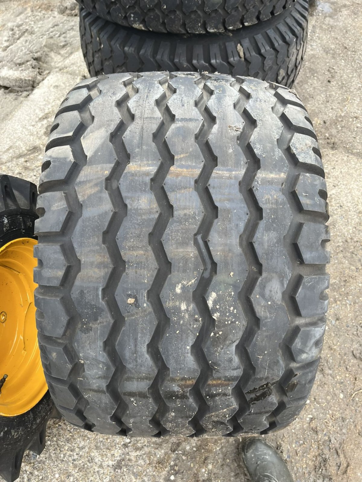 Reifen του τύπου Sonstige banden sets, Gebrauchtmaschine σε Warffum (Φωτογραφία 5)