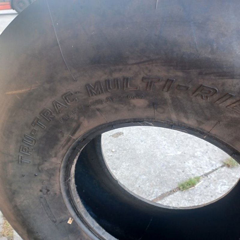 Reifen des Typs Sonstige Banden / wielen Armstrong, Neumaschine in Hasselt (Bild 2)