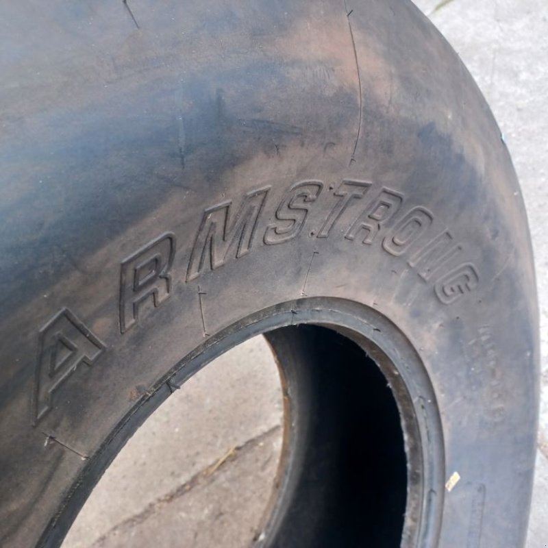 Reifen des Typs Sonstige Banden / wielen Armstrong, Neumaschine in Hasselt (Bild 3)