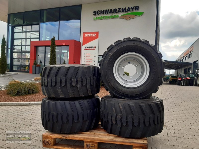 Reifen of the type Sonstige BKT 31X15.50-15 SKID Reifen, Neumaschine in Aurolzmünster
