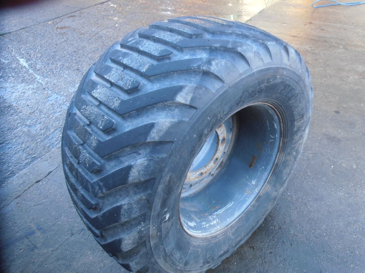 Reifen typu Sonstige BKT flotation BKT flotation Flotation, Gebrauchtmaschine v Kerkdriel (Obrázek 6)