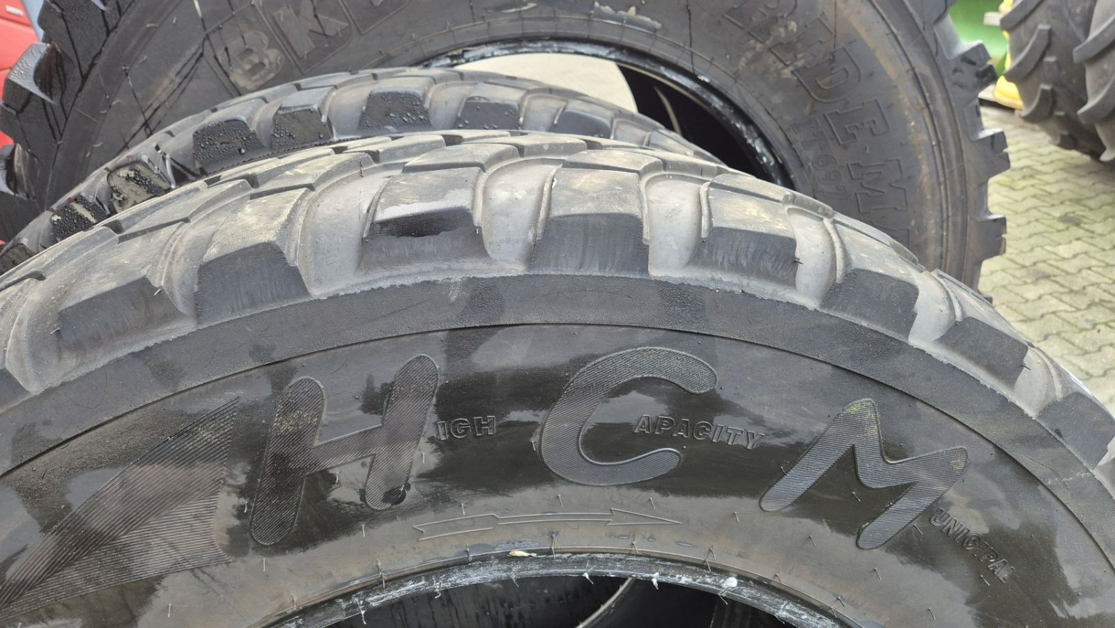 Reifen tipa Sonstige BKT RideMax en Mitas HCM 710/70R42 IND 440/80R34 IND, Gebrauchtmaschine u Schoonebeek (Slika 9)