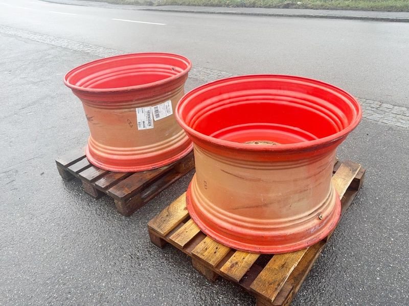 Reifen van het type Sonstige Claas 10-Loch Felgen TW21B x 32, Gebrauchtmaschine in St. Marienkirchen (Foto 3)