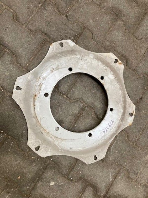 Reifen of the type Sonstige CNH wielplaat, Gebrauchtmaschine in Wierden (Picture 1)