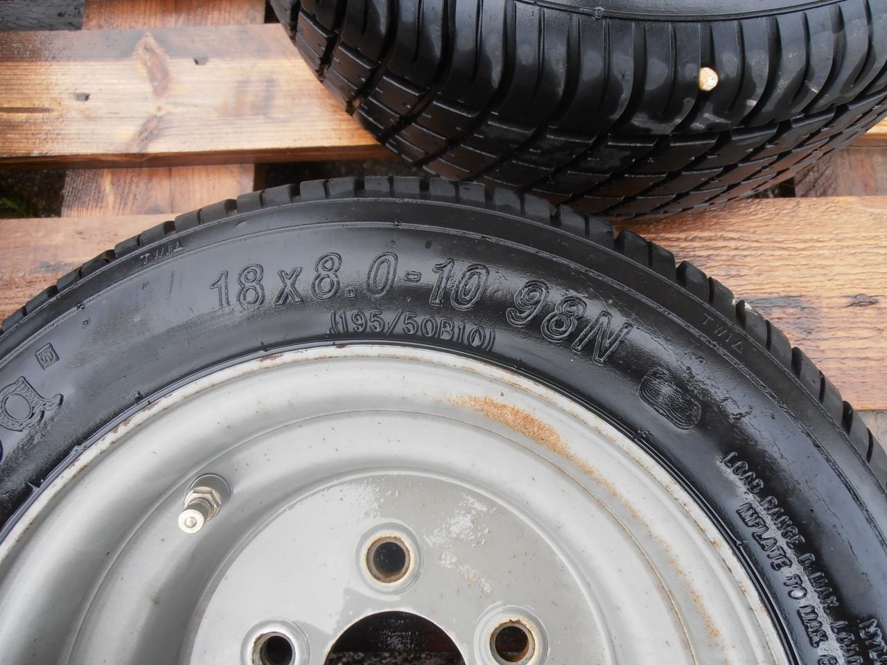 Reifen des Typs Sonstige Div tractor shovel aanhanganger, Gebrauchtmaschine in Kerkdriel (Bild 3)