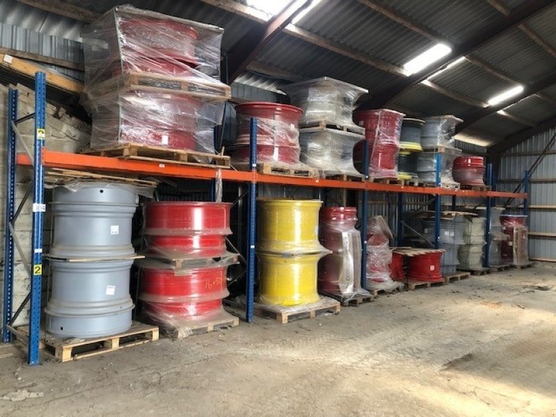 Reifen des Typs Sonstige Diverse fælge på lager, Gebrauchtmaschine in Rødekro (Bild 1)