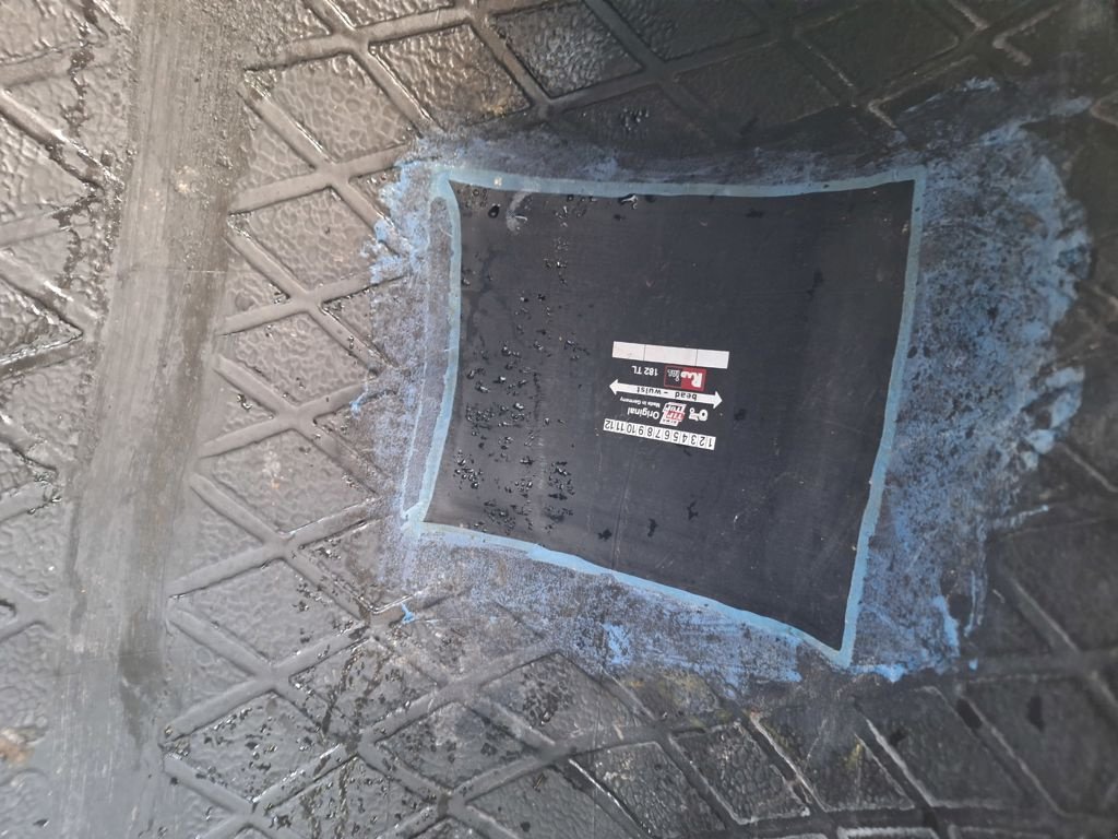 Reifen typu Sonstige Goodyear 20.8R42 SUPER TRACTION, Gebrauchtmaschine v MARIENHEEM (Obrázek 8)